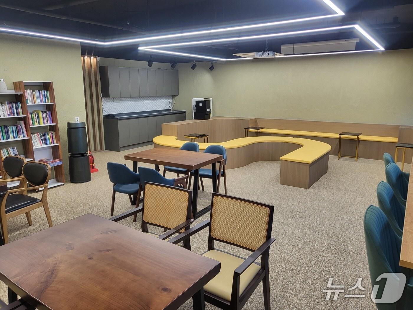 본문 이미지 - 전북 완주지역 청년들을 위한 '청년종합지원센터'가 봉동읍에 문을 열었다.(완주군 제공. 재판매 및 DB금지)2026.1.27/뉴스1