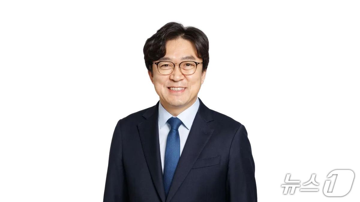 권혁우 