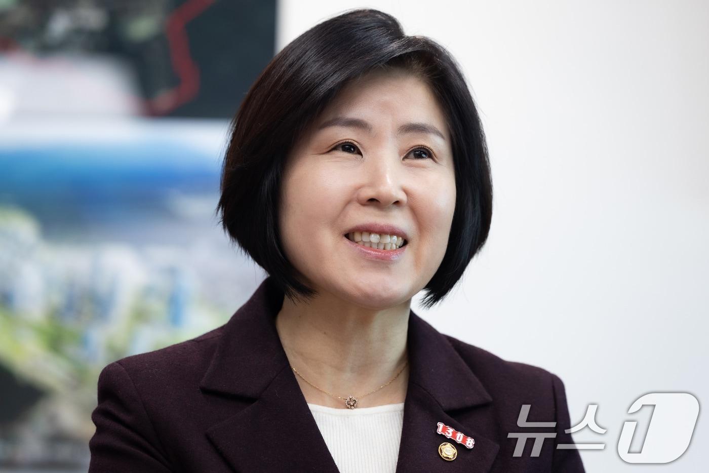 본문 이미지 - 김미애 국민의힘 의원이 28일 서울 여의도 국회 의원회관에서 뉴스1과 인터뷰하고 있다. ⓒ 뉴스1 유승관 기자