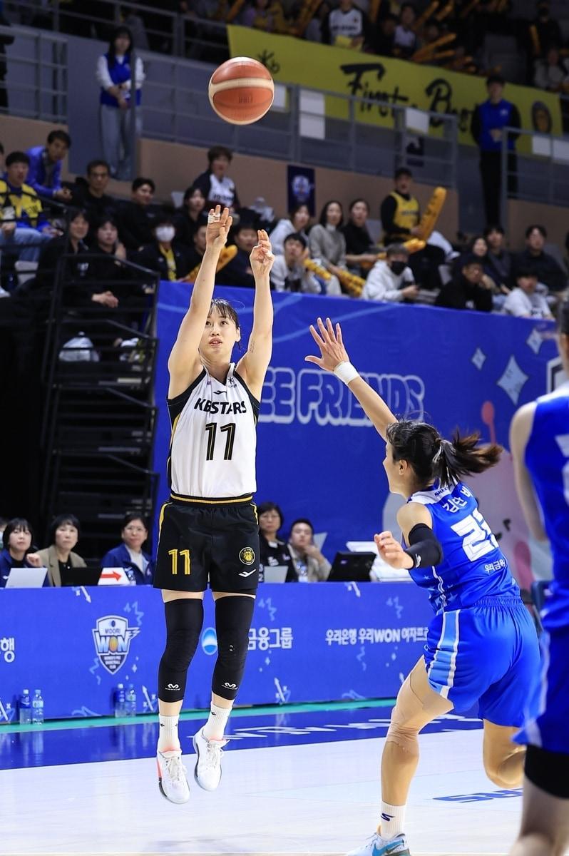 본문 이미지 - 여자농구 청주KB의 강이슬(WKBL 제공) 