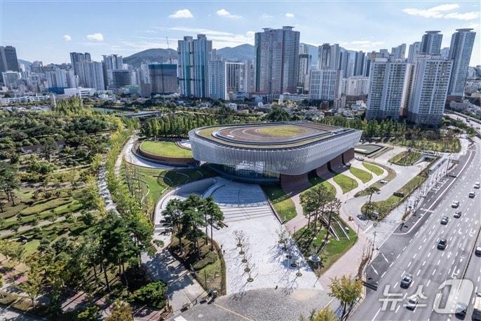 본문 이미지 - 부산콘서트홀 전경.(부산시 제공. 재판매 및 DB금지)