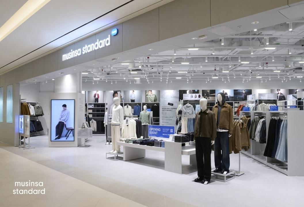 본문 이미지 - 무신사 스탠다드 스타필드 빌리지 운정점(무신사 제공)