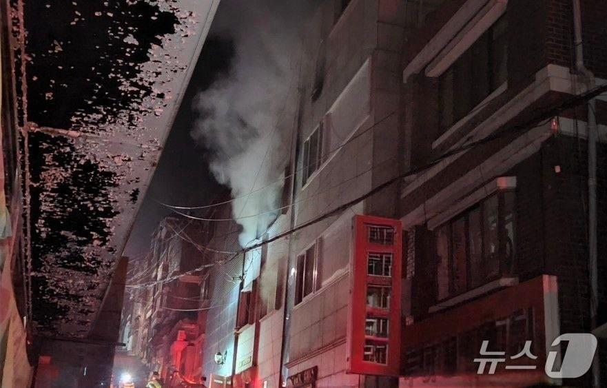 본문 이미지 - 화재 현장. (경기도소방재난본부 제공. 재판매 및 DB 금지) 2026.1.29/뉴스1