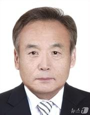 본문 이미지 - 박창근 원장.