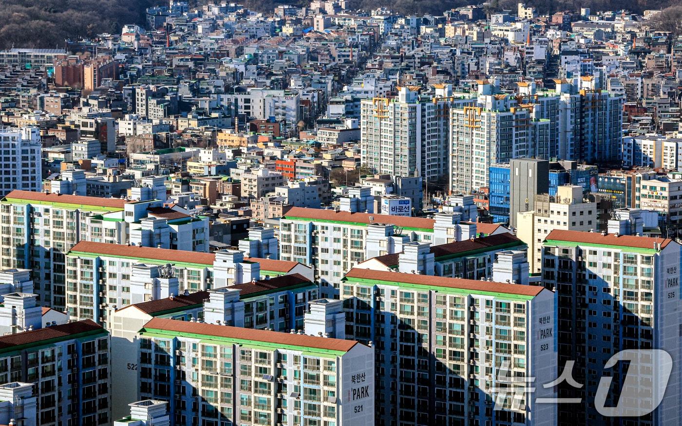 본문 이미지 - 29일 서울 노원구 일대 아파트 단지의 모습. 2026.1.29 ⓒ 뉴스1 이호윤 기자