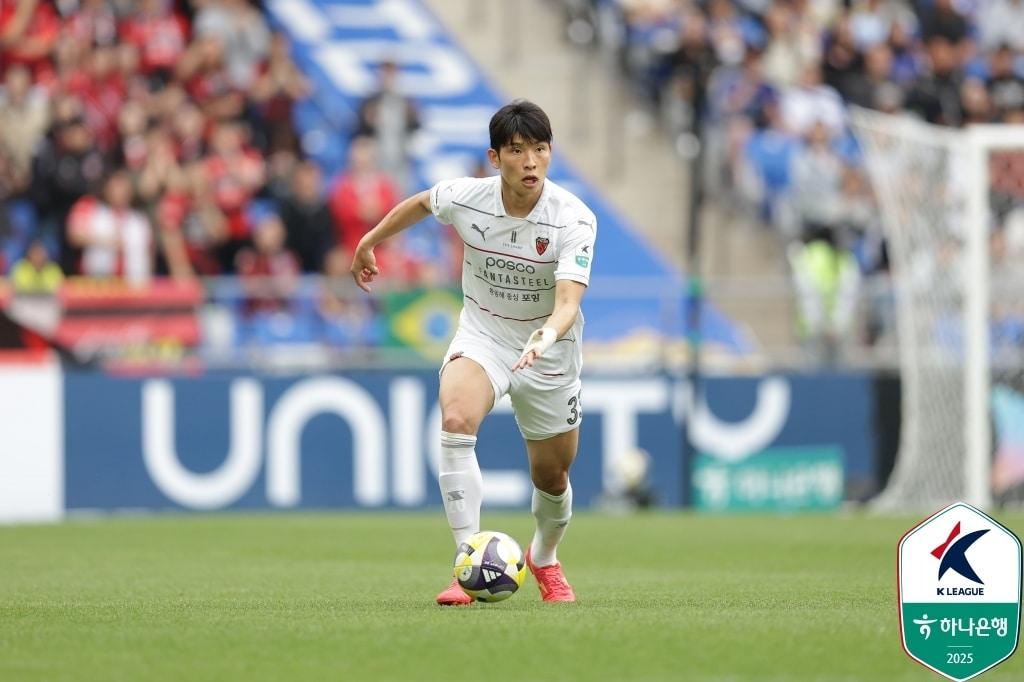 본문 이미지 - 포항 스틸러스오 완전 이적한 조성욱. (한국프로축구연맹 제공)