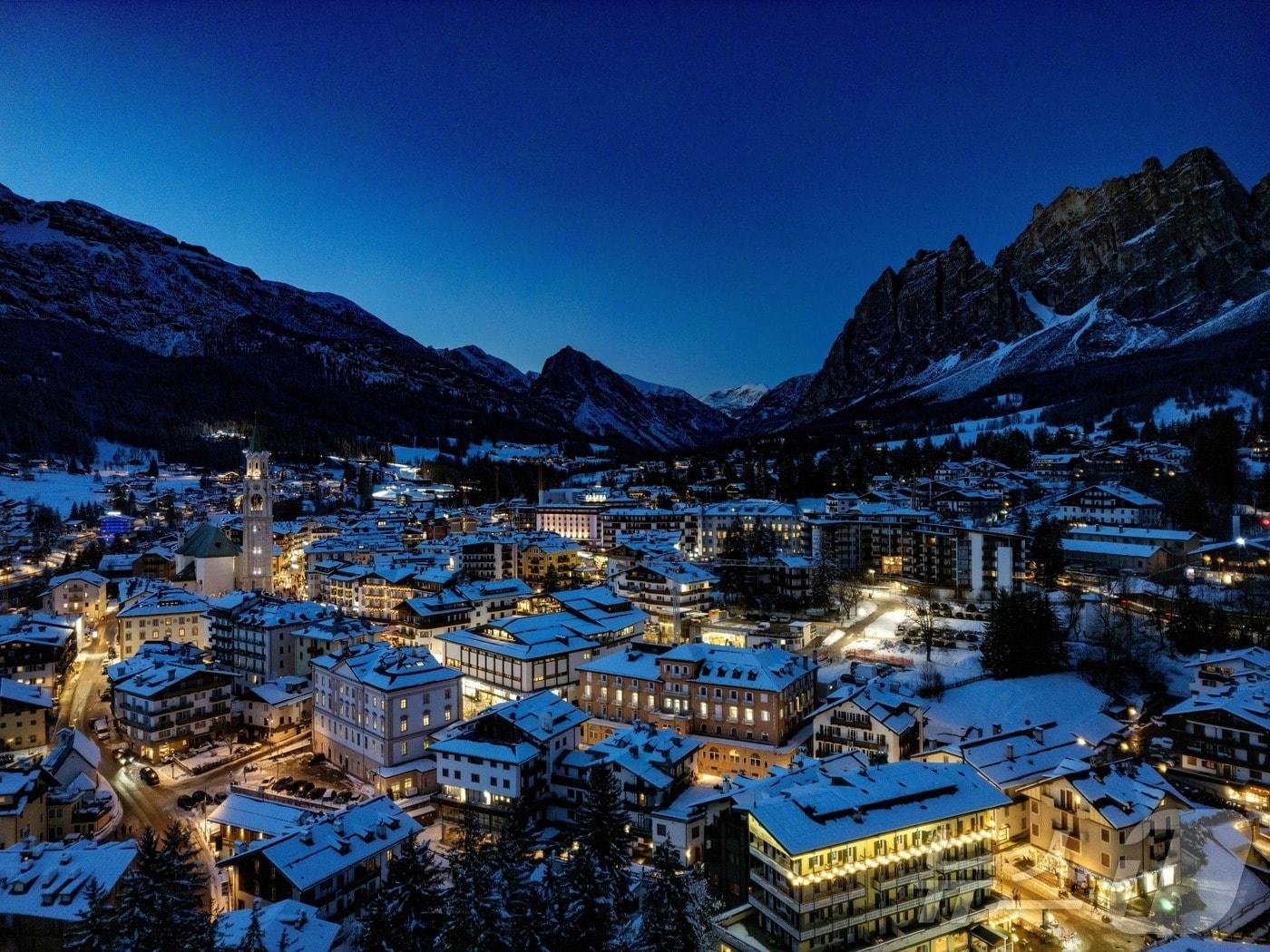본문 이미지 - 이탈리아 북동부의 관광도시 코르티나담페초. ⓒ AFP=뉴스1