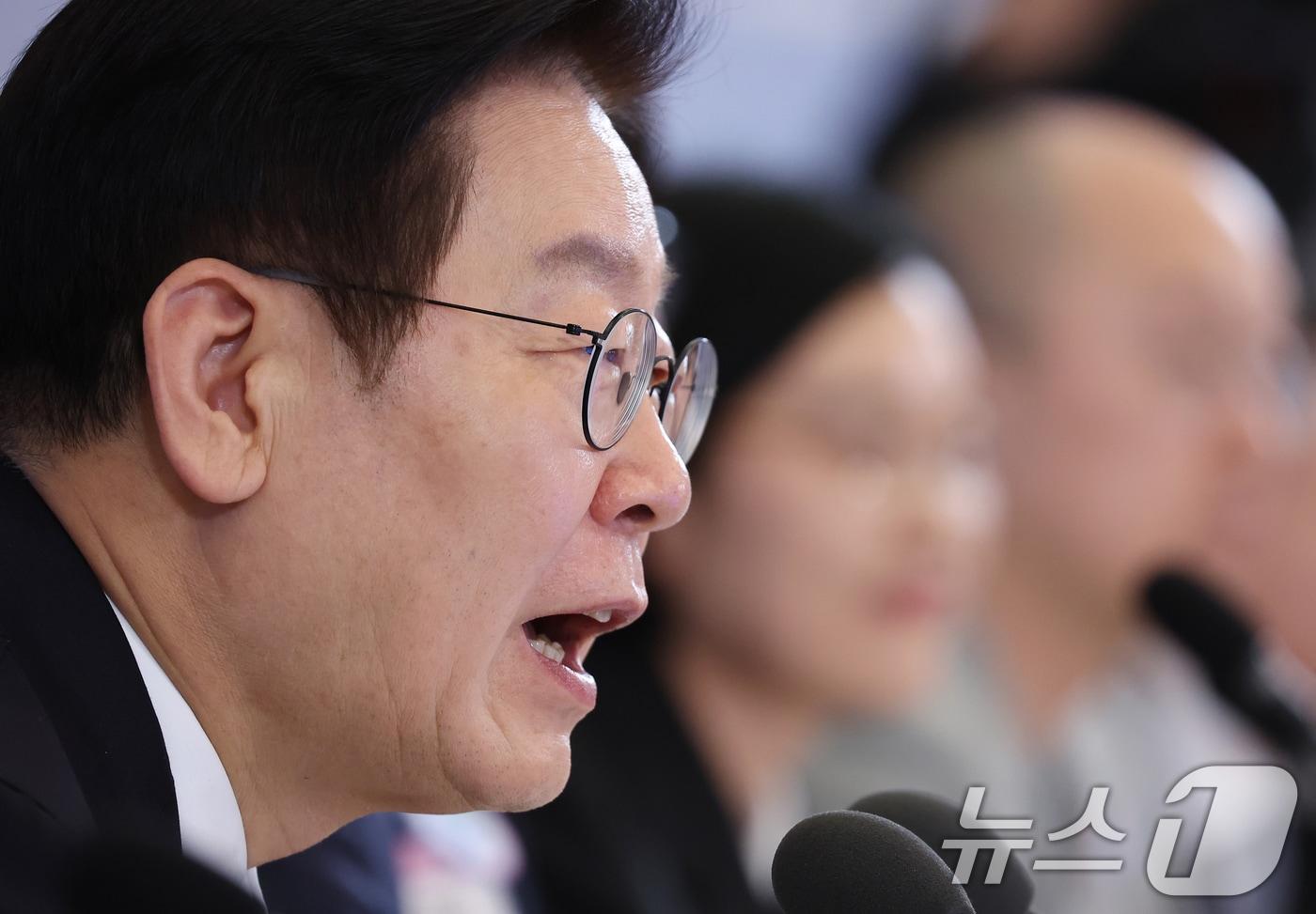 본문 이미지 - 이재명 대통령이 30일 청와대에서 열린 국가창업시대 전략회의 'K-스타트업이 미래를 만든다'에서 발언하고 있다. 2026.1.30/뉴스1 ⓒ News1 허경 기자