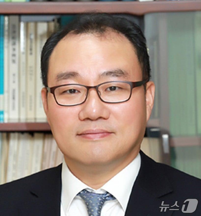 본문 이미지 - 기우종 신임 법원행정처 차장(대법원 제공)