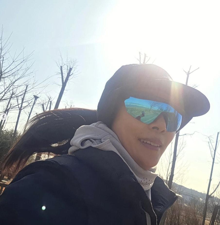 본문 이미지 - 배우 문정희 인스타그램