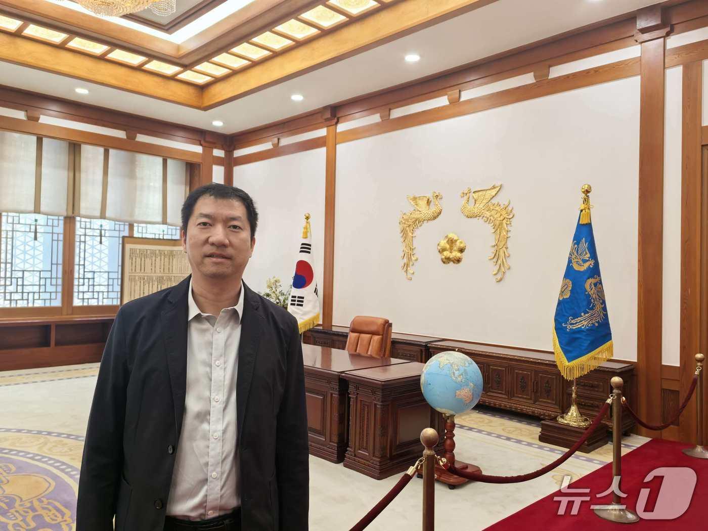 본문 이미지 - 중국 민간 싱크탱크인 궈관즈쿠의 런리보 총재 (사진제공=궈관즈쿠) ⓒ News1 정은지 특파원