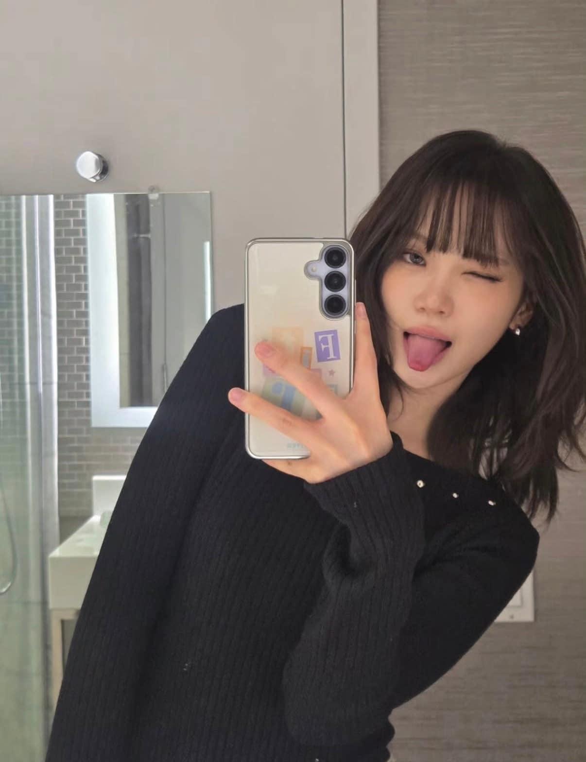 본문 이미지 - 김채원 SNS 캡처