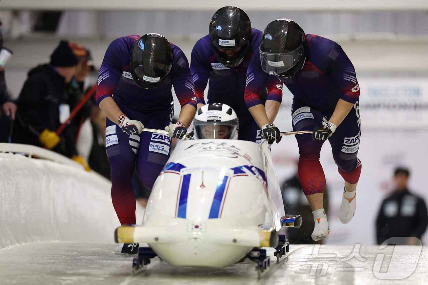 한국 봅슬레이 4인승 팀. ⓒ AFP=뉴스1