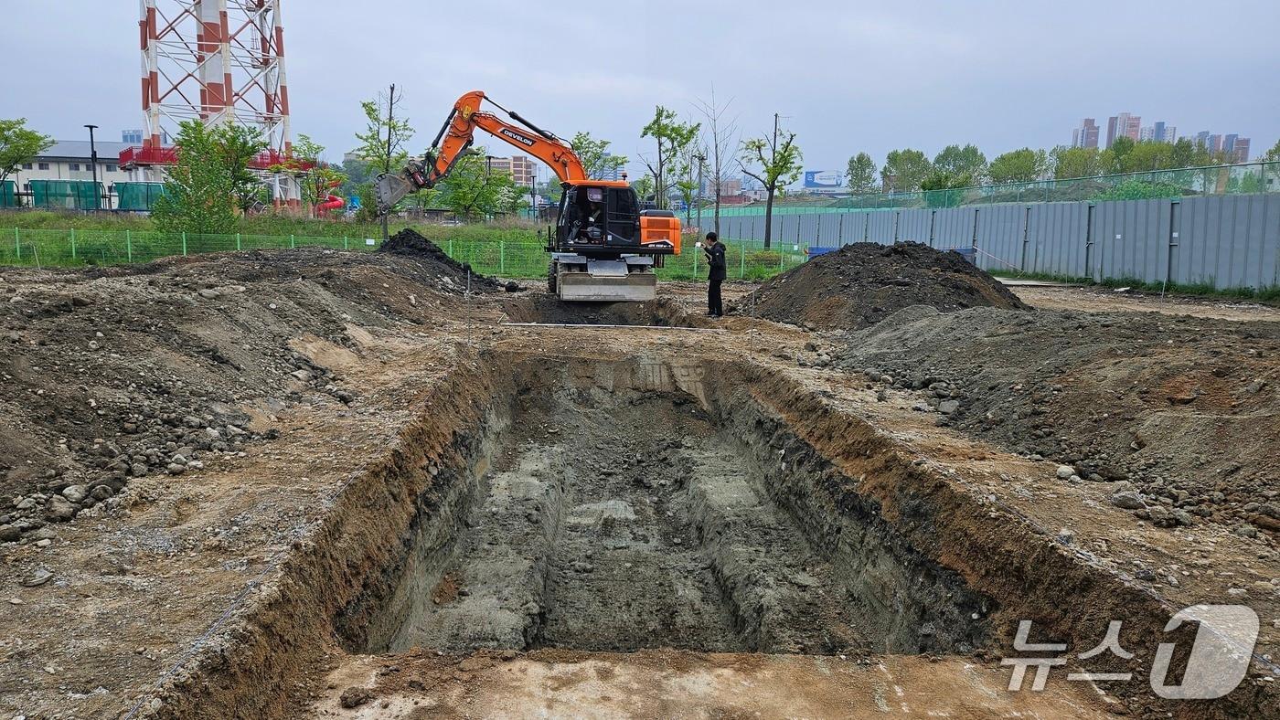 강원 춘천 캠프페이지 오염토 정화 작업 현장.(춘천시 제공, 재판매 및 DB금지)