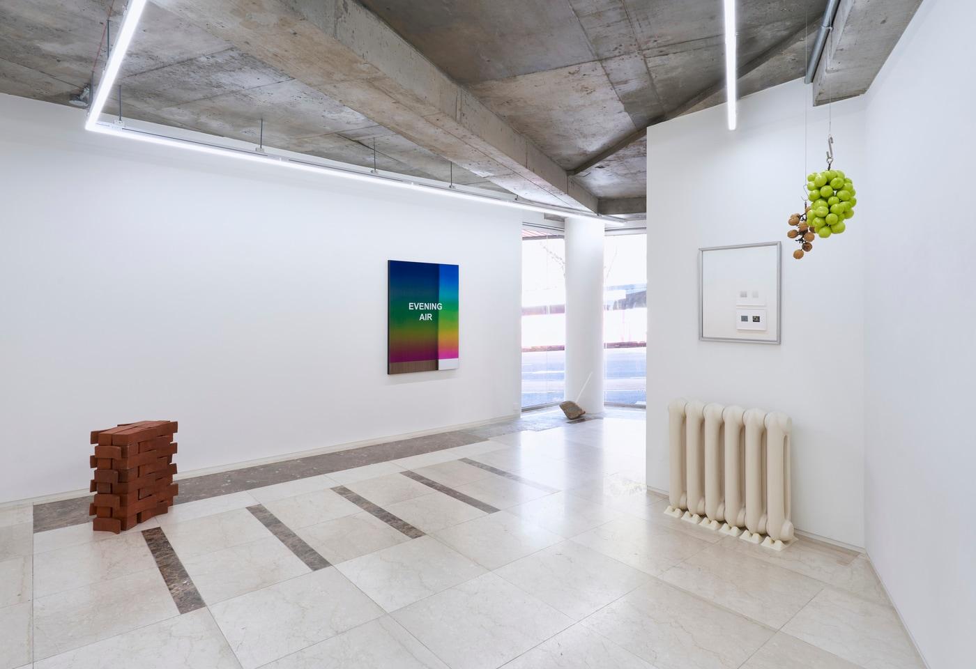 '중얼거리는 사물들'전 전시 전경 (눈 컨템포러리 제공)