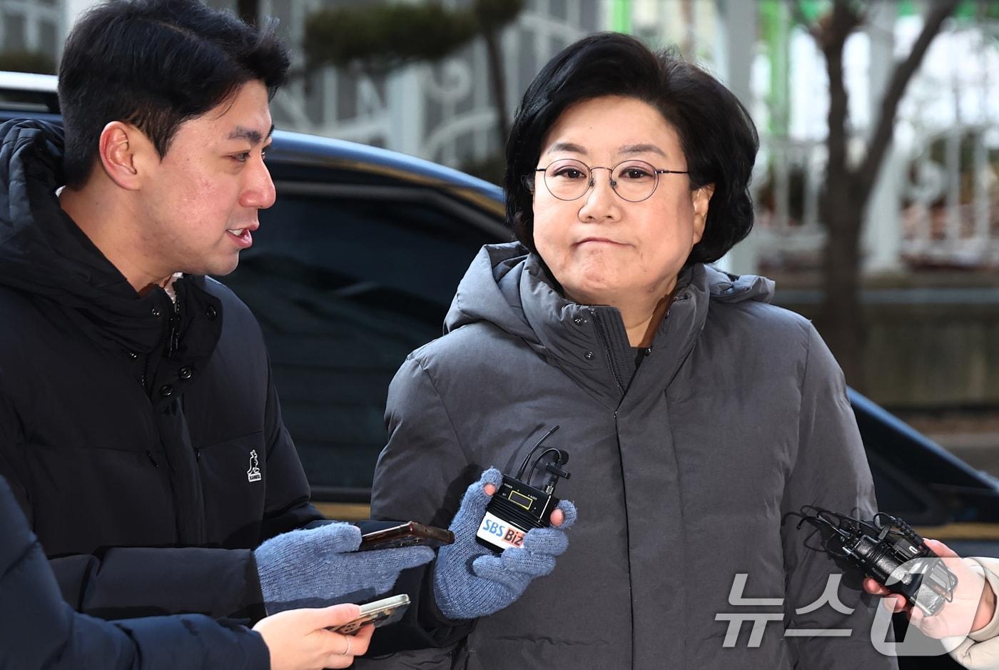 이혜훈 기획예산처 초대 장관 후보자가 6일 오전 서울 중구 예금보험공사에 마련된 인사청문회 준비 사무실로 출근하고 있다. 2026.1.6/뉴스1 ⓒ News1 김민지 기자