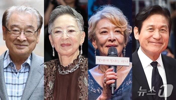 본문 이미지 - 이순재, 김지미, 윤석화, 안성기(왼쪽부터, 뉴스1DB) ⓒ 뉴스1