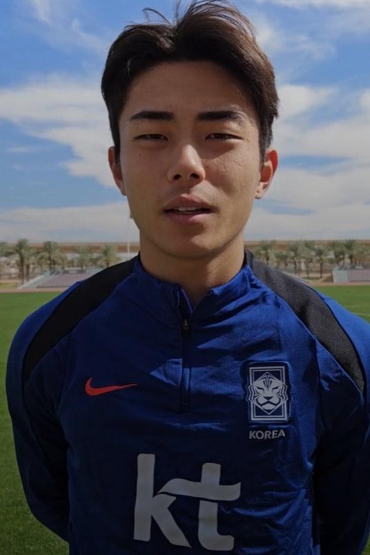 본문 이미지 - U23 대표팀의 김동진이 이란전을 앞두고 새해 첫 경기를 승리로 이끌겠다는 각오를 전했다.(대한축구협회 제공 영상 캡처) 