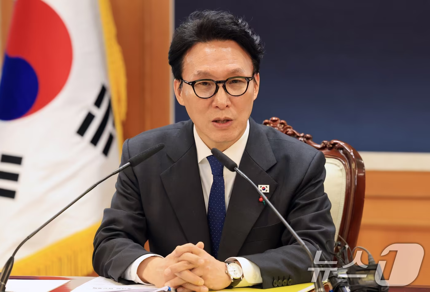 김민석 국무총리가 지난 6일 서울 종로구 정부서울청사에서 열린 국무총리실 업무보고에서 모두발언을 하고 있다. 2026.1.6/뉴스1 ⓒ News1 임세영 기자