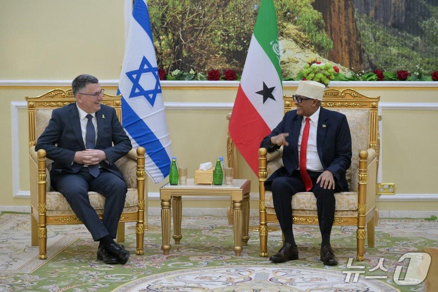 기드온 사르 이스라엘 외무장관이 6일 소말릴란드 방문 사실을 알렸다. (사르 장관 엑스)