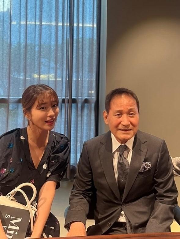 본문 이미지 - 이민정과 안성기(이민정 SNS)