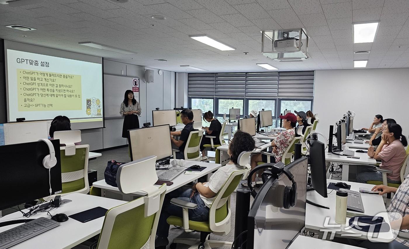  음성군 평생학습관 AI 강좌.(음성군 제공. 재판매 및 DB금지)/뉴스1