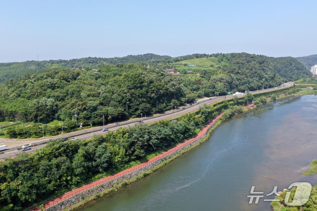 본문 이미지 - 진주 8경 중 하나인 '새벼리'(진주시 제공. 재판매 및 DB금지).