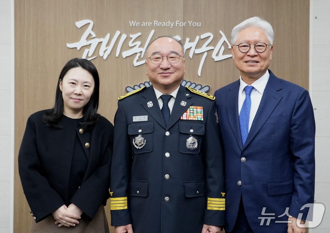 대구소방안전본부는 7일 소방 활동 중 발생하는 각종 분쟁에 효율적으로 대응하기 위해 소방 법률고문을 신규 위촉했다고 밝혔다. (대구소방본부 제공. 재판매 및 DB 금지)/뉴스1