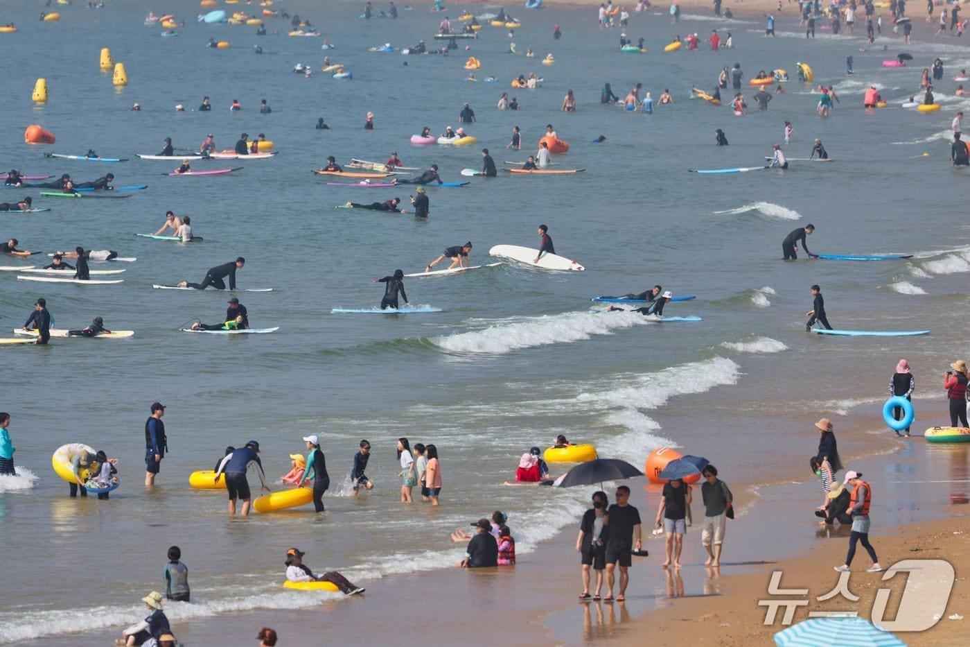 만리포 해수욕장 (태안군 제공. 재판매 및 DB금지)2026.1.8/뉴스1