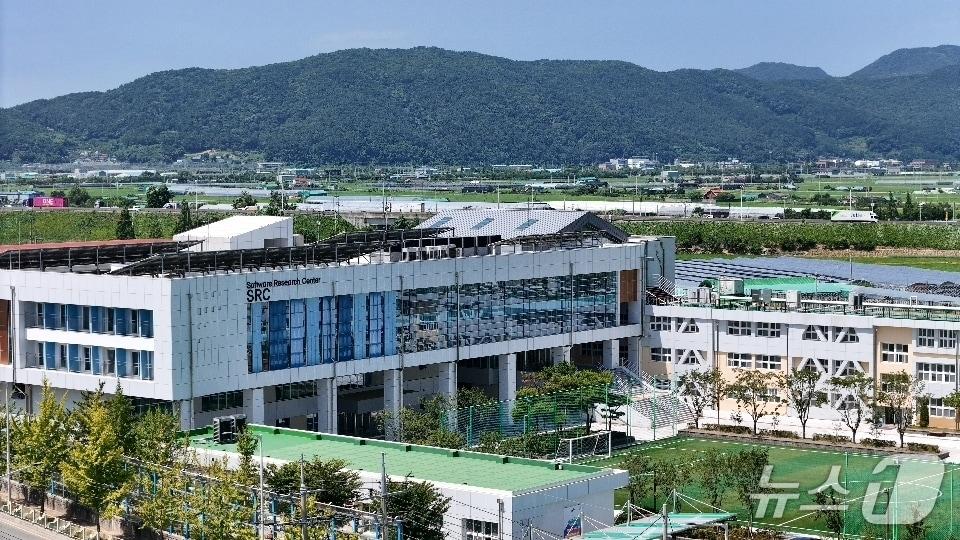 본문 이미지 - 부산소프트웨어마이스터고 전경.(부산시교육청 제공. 재판매 및 DB금지)