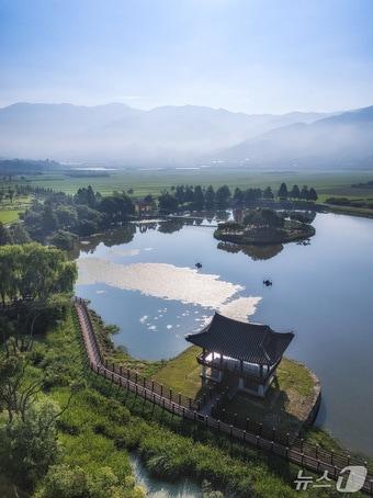 본문 이미지 - 하동군 동정호 전경(하동군 제공. 재판매 및 DB금지).