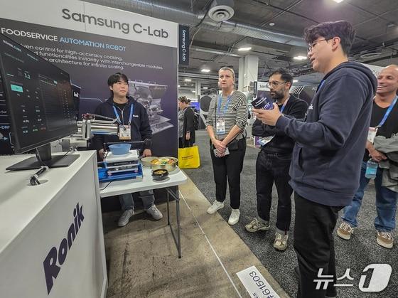 본문 이미지 - 삼성전자가 오는 9일까지(현지시간) 미국 라스베이거스 베네시안 엑스포 ‘유레카 파크(Eureka Park)’에 C랩(C-Lab) 전시관을 마련하고, C랩 아웃사이드·C랩 인사이드 등 총 15개 스타트업과 함께 혁신 기술을 선보였다. (사진제공 = 삼성전자)