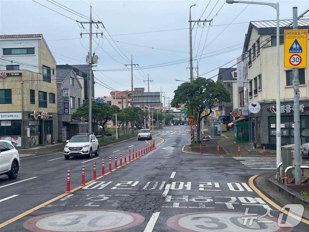 본문 이미지 - 제주시 함덕 4구 골목형상점가.(제주시 제공. 재판매 및 DB 금지)