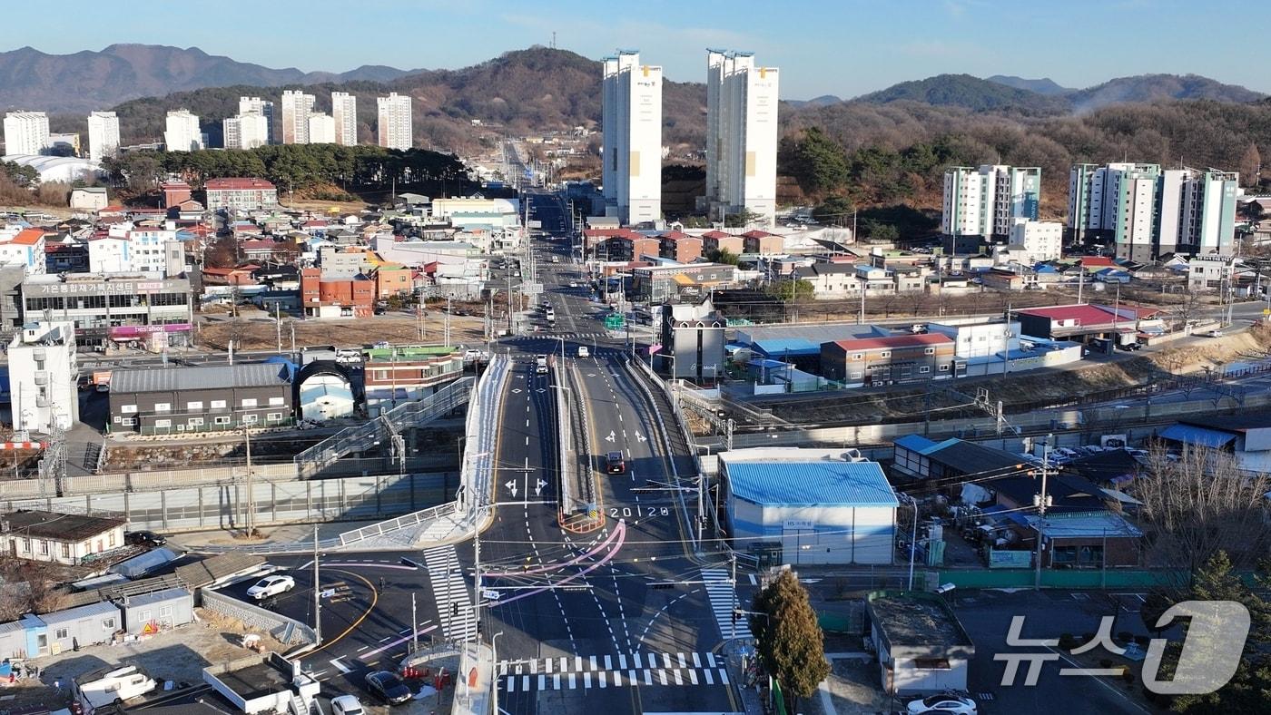 충북 옥천군 옥천읍 서남부지역 연결 도로망 조성사업이 7년 만에 마침표를 찍었다. (옥천군 제공. 재판매 및 DB금지) /뉴스1