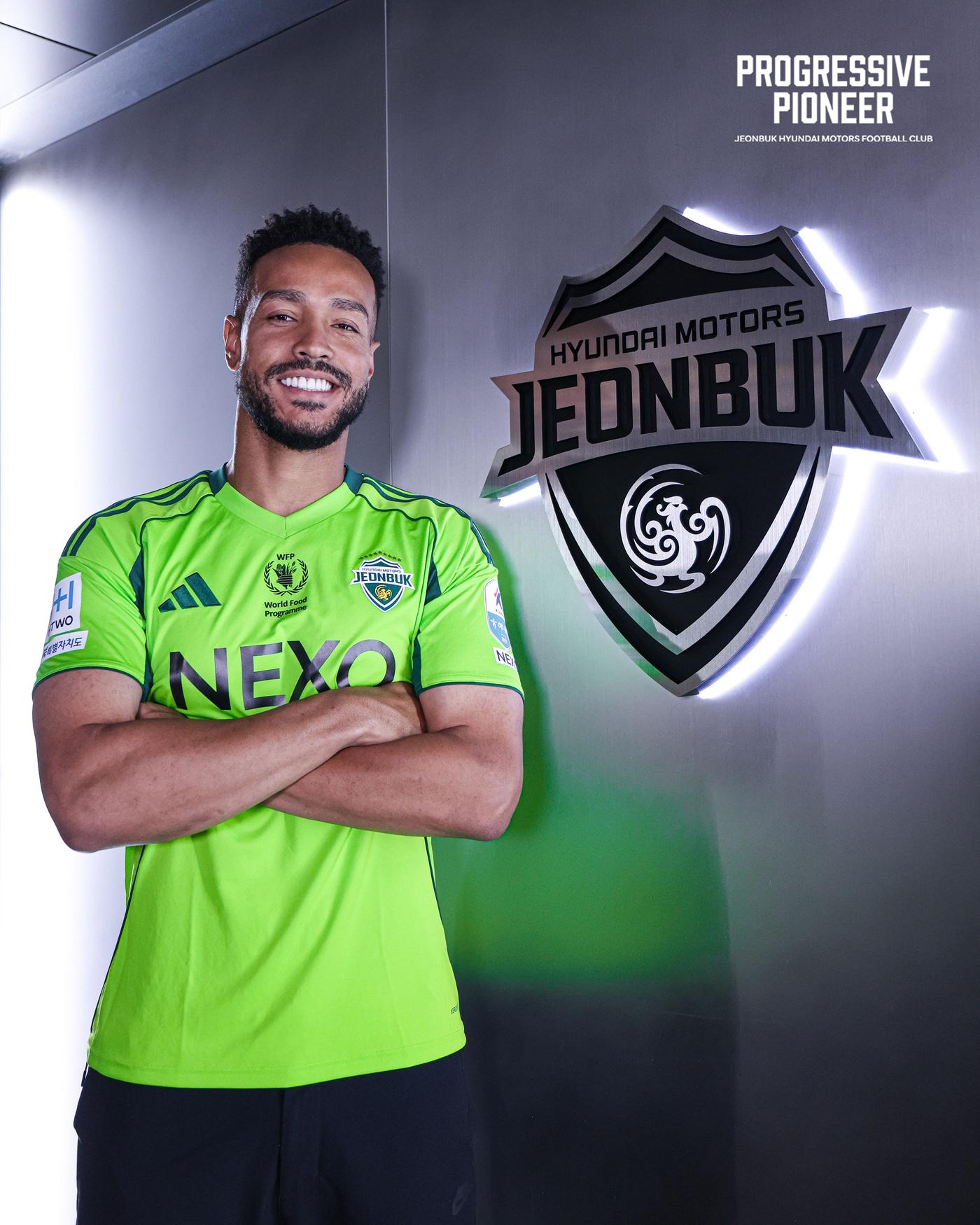 본문 이미지 - 전북현대가 검증된 스트라이커 모따를 영입했다. (전북 제공)