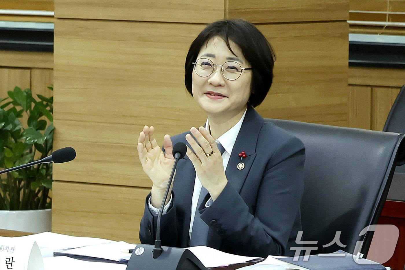 본문 이미지 - 이스란 보건복지부 1차관 (보건복지부 제공. 재판매 및 DB 금지) 2026.1.9/뉴스1 ⓒ News1 박지혜 기자