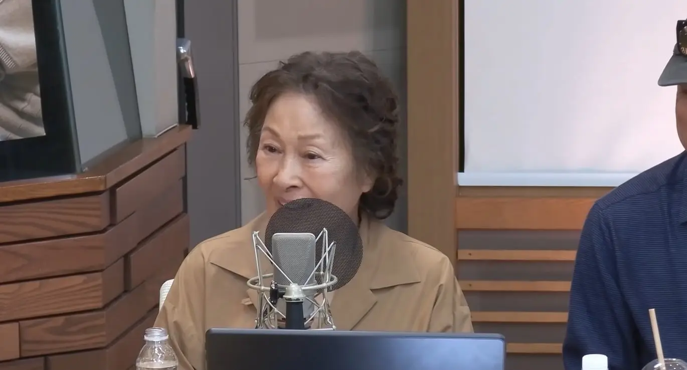 본문 이미지 - MBC 표준FM '손석희의 12시' 방송 화면 캡처