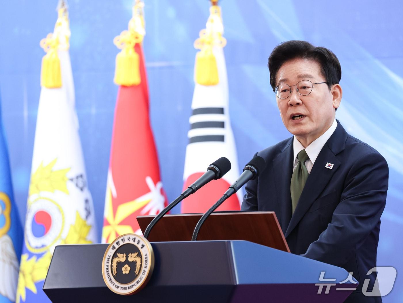 본문 이미지 - 이재명 대통령이 1일 충남 계룡대에서 열린 제78회 국군의 날 기념오찬에서 발언을 하고 있다. (청와대통신사진기자단) 2026.10.1 ⓒ 뉴스1 이재명 기자