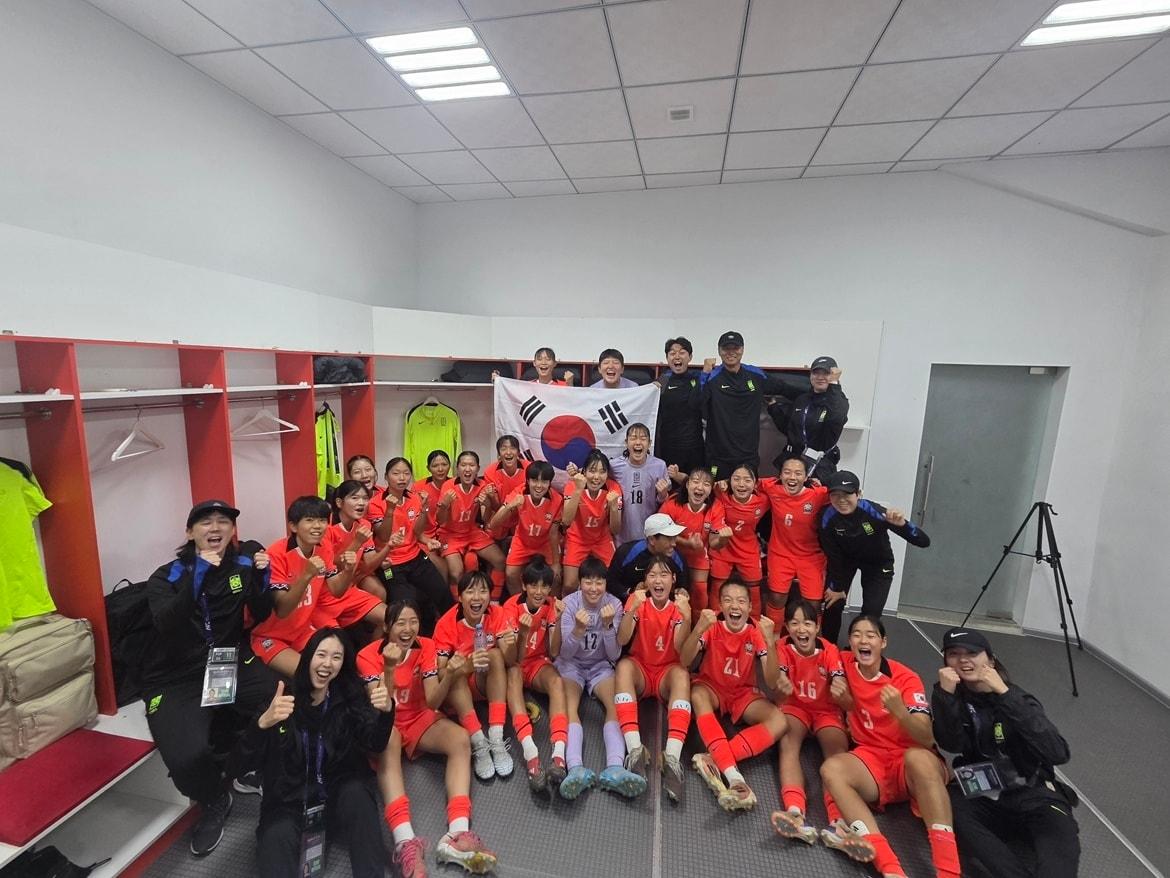 본문 이미지 - 16세 이하(U16) 여자 축구대표팀. (대한축구협회 제공. 재판매 및 DB 금지)