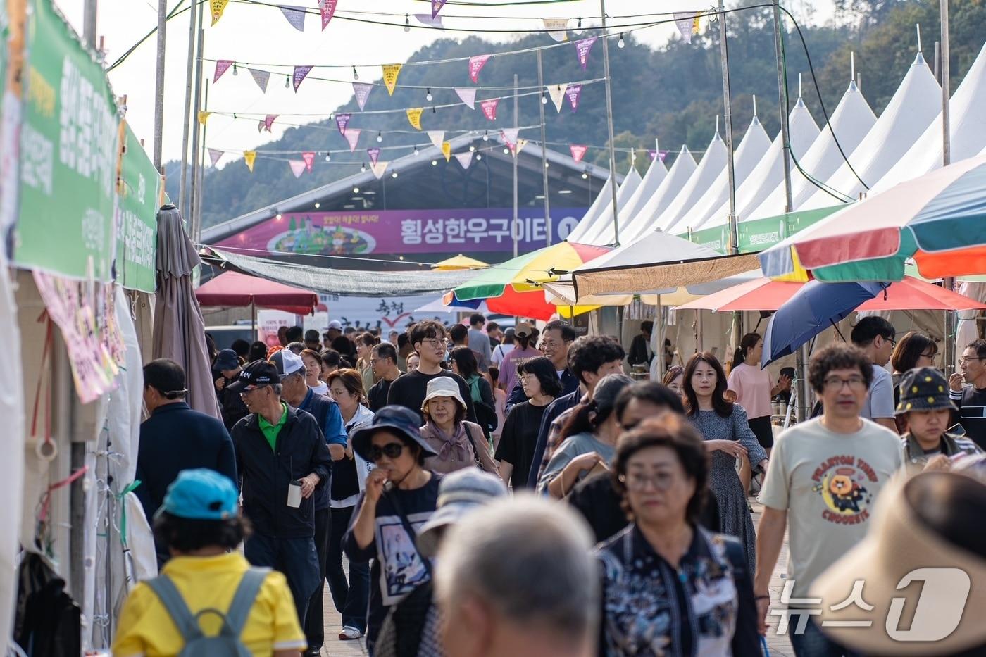 본문 이미지 - 제22회 횡성한우축제.(횡성군 제공. 재판매 및 DB 금지)/뉴스1