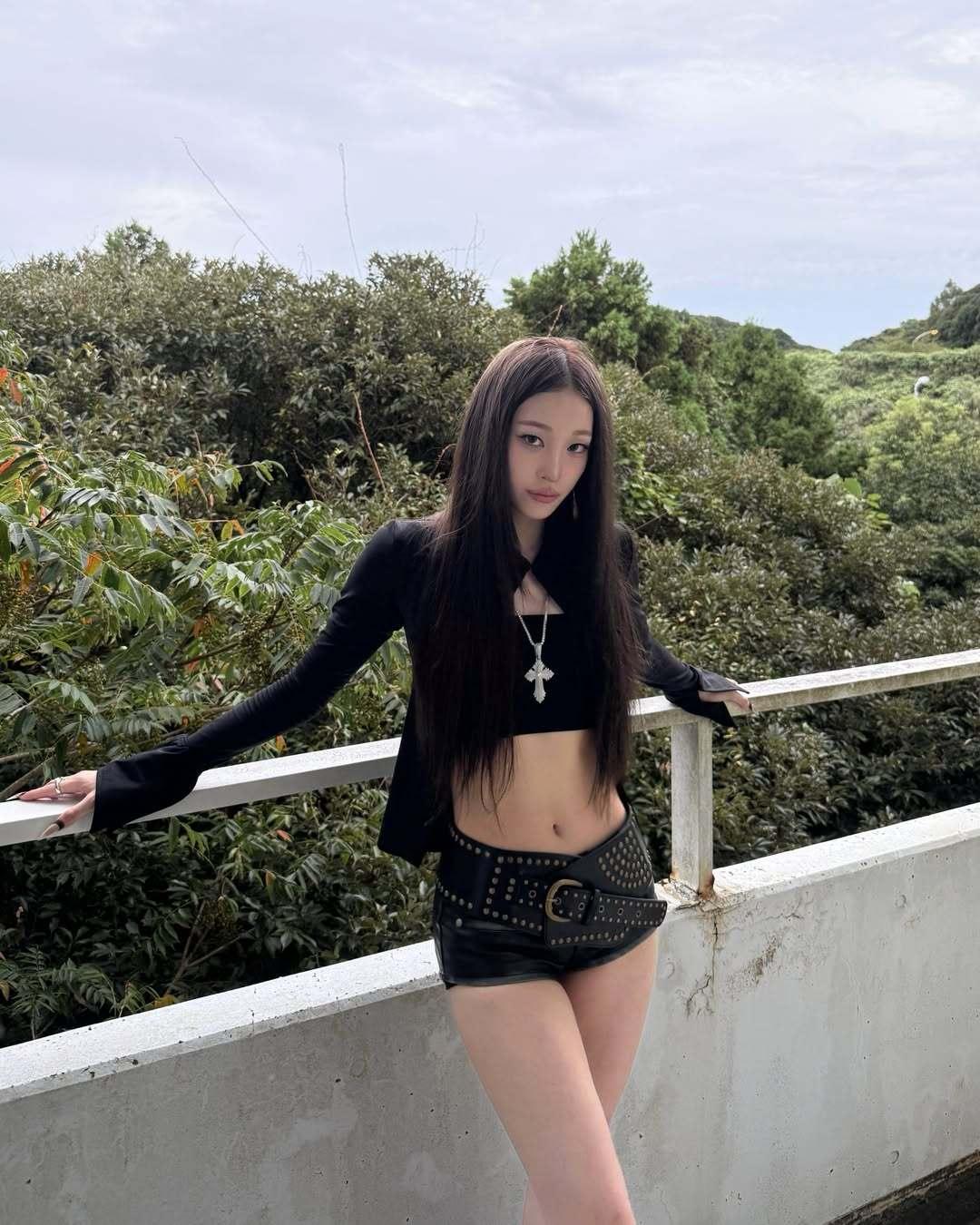 본문 이미지 - 사진=애니 인스타그램 갈무리