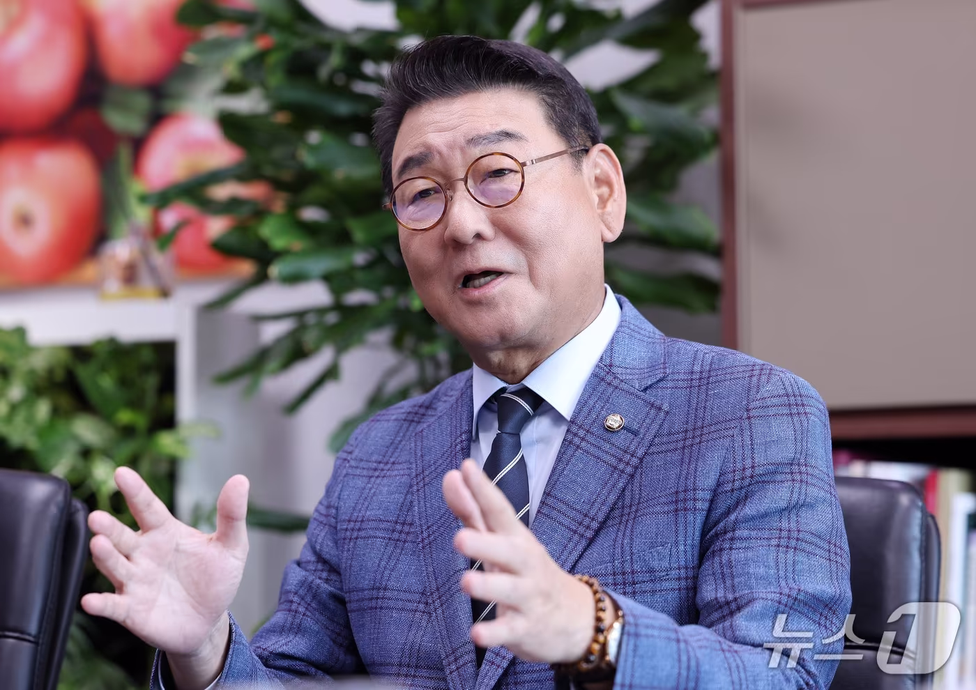 본문 이미지 - 김교흥 더불어민주당 의원이 13일 서울 여의도 국회 의원회관에서 뉴스1과 인터뷰를 하고 있다. ⓒ 뉴스1 박지혜 기자