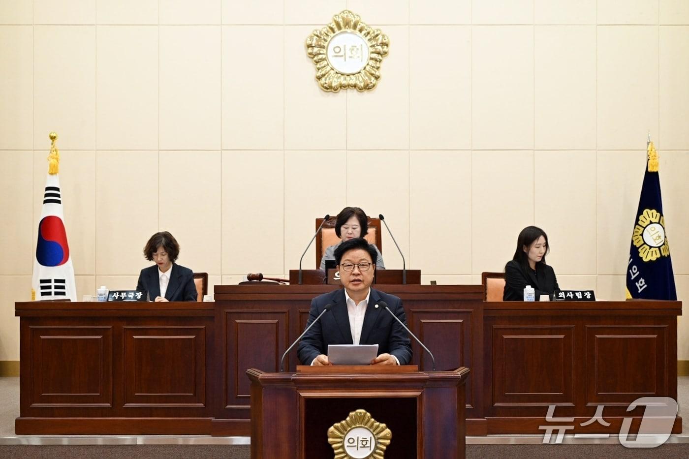 본문 이미지 - 이상현 전북 남원시의회 의원( 더불어민주당, 도통·항교).(남원시의회 제공. 재판매 및 DB 금지)/뉴스1
