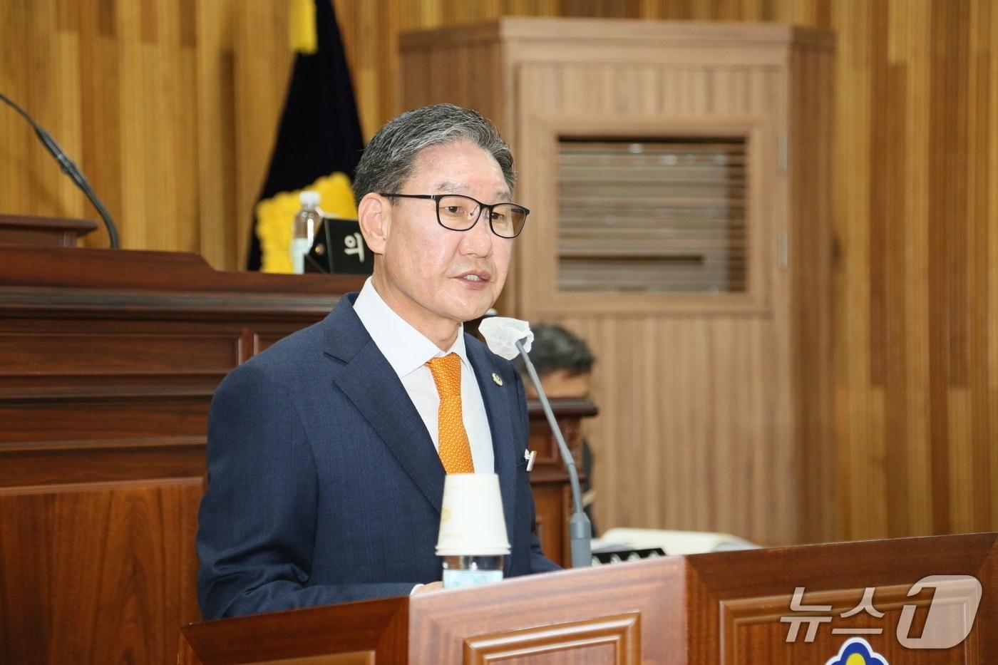 본문 이미지 - 박세복 전 영동군수