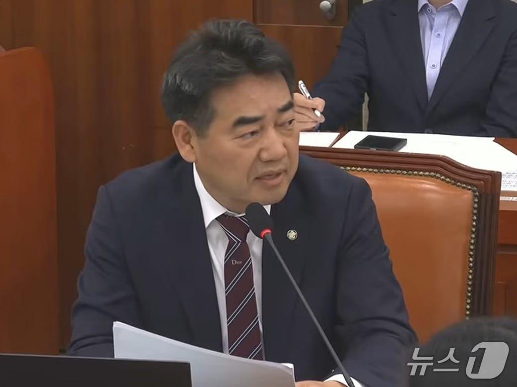 본문 이미지 - 이성권 국민의힘 의원이 2026년 농해수위 국정감사에서 발언하고 있다. (국회방송 갈무리. 재판매 및 DB금지)