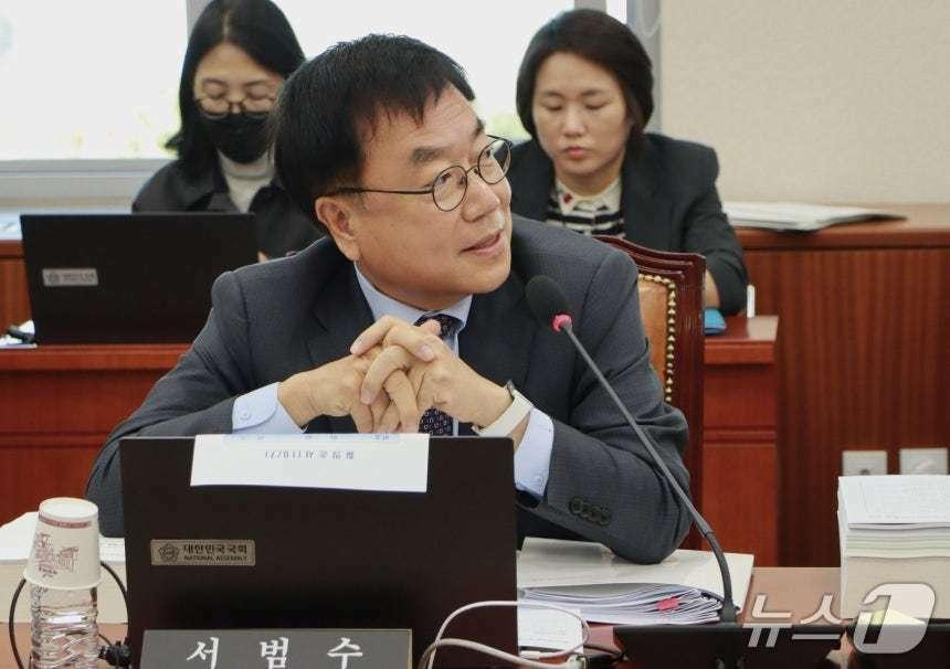 본문 이미지 - 서범수 국회의원이 지난 7일 국회 교육위원회의 교육부 국정감사에서 발언하고 있다. (서범수 의원실 제공. 재판매 및 DB 금지) /뉴스1