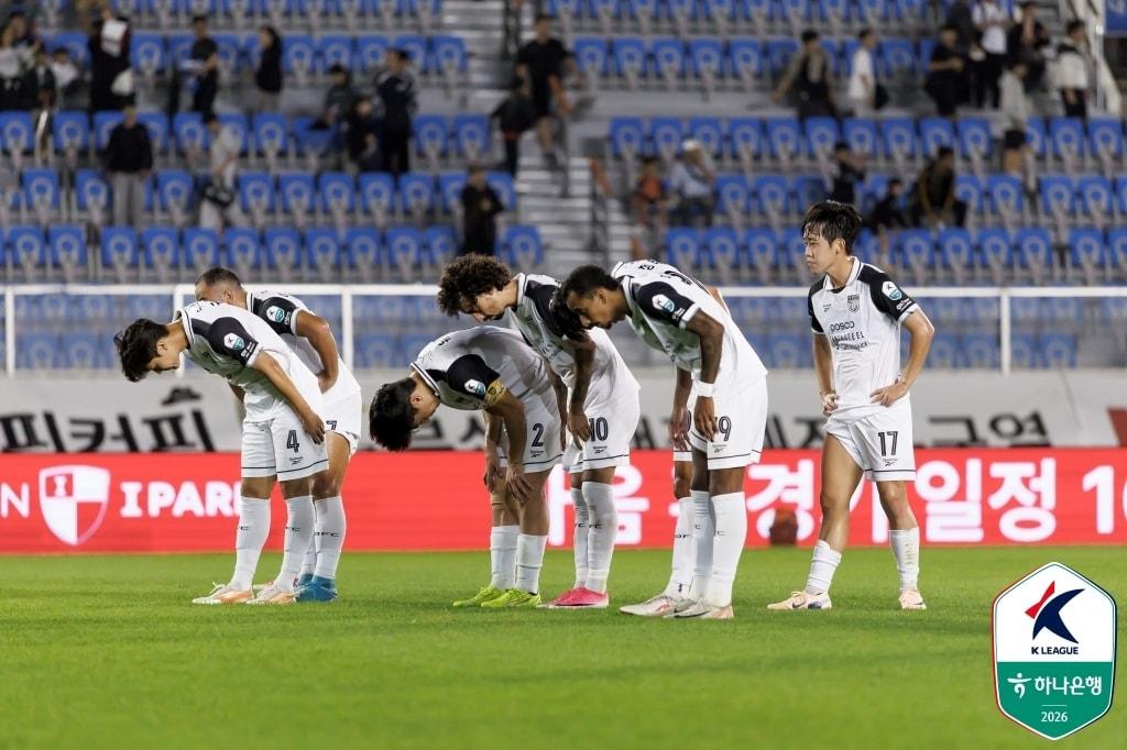 본문 이미지 - 전남 드래곤즈 선수단. (사진은 기사내용과 무관함) (한국프로축구연맹 제공. 재판매 및 DB 금지)