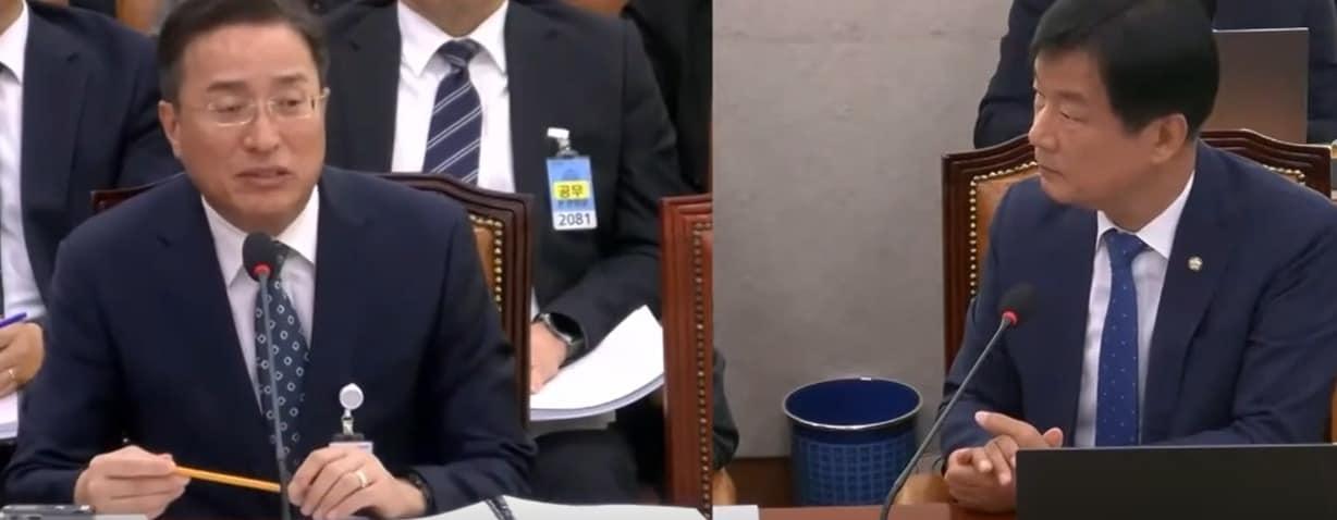 본문 이미지 -  지난 22일 국회 법사위의 공소청 국정감사에서 박균택 더불어민주당 의원이 이정현 검찰총장 직무대행(공소청 차장)을 상대로 한동훈 의원 아들의 '학폭 의혹' 관련 질의를 하고 있는 모습. (jtbc 갈무리. 재판매 및 DB 금지) ⓒ 뉴스1