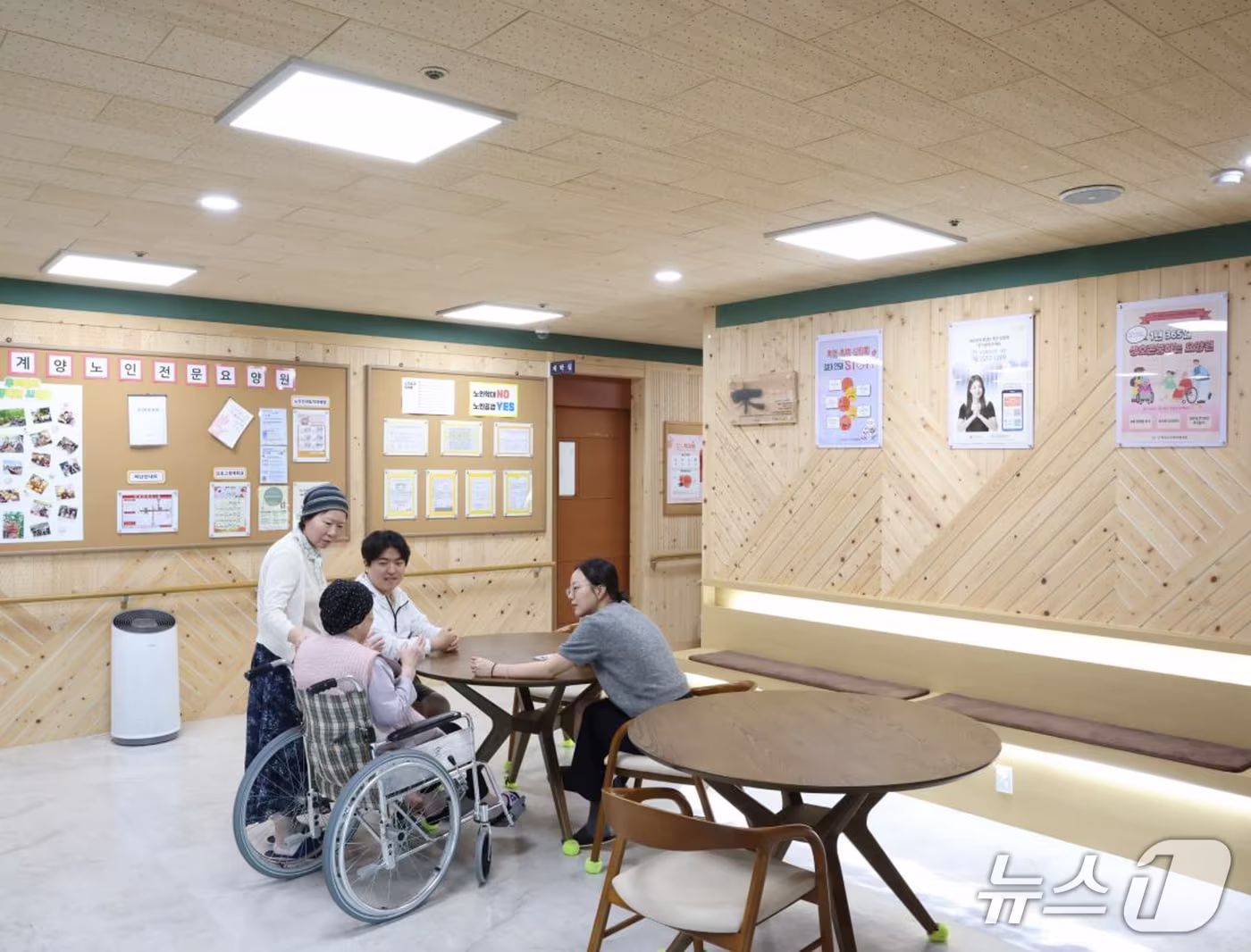 본문 이미지 - 산림복지 목재인테리어 사업인 계양노인전문요양원 (한국산림복지진흥원 제공. 재판매 및 DB금지) /뉴스1