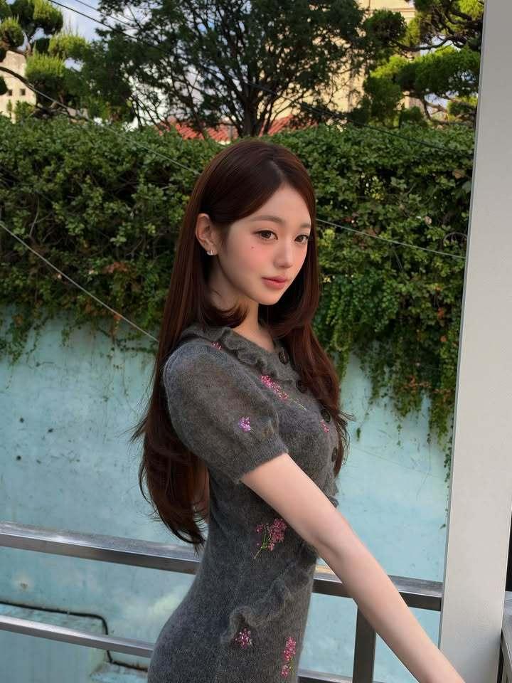 본문 이미지 - 아이브 장원영 SNS